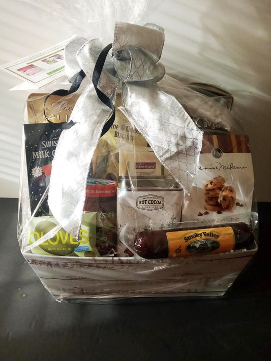 A thank you employee gift with olive oil and tea. At KJ Paula Gift Baskets in Boston, MA., for the holiday. Delivery is available. 