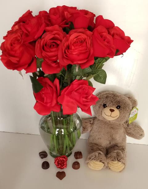 Flowers arrangement, Red Roses, Teddy Bear, and Chocolate for delivery in New England. Fresh cut flowers available in Boston, at KJ Paula Gift Baskets